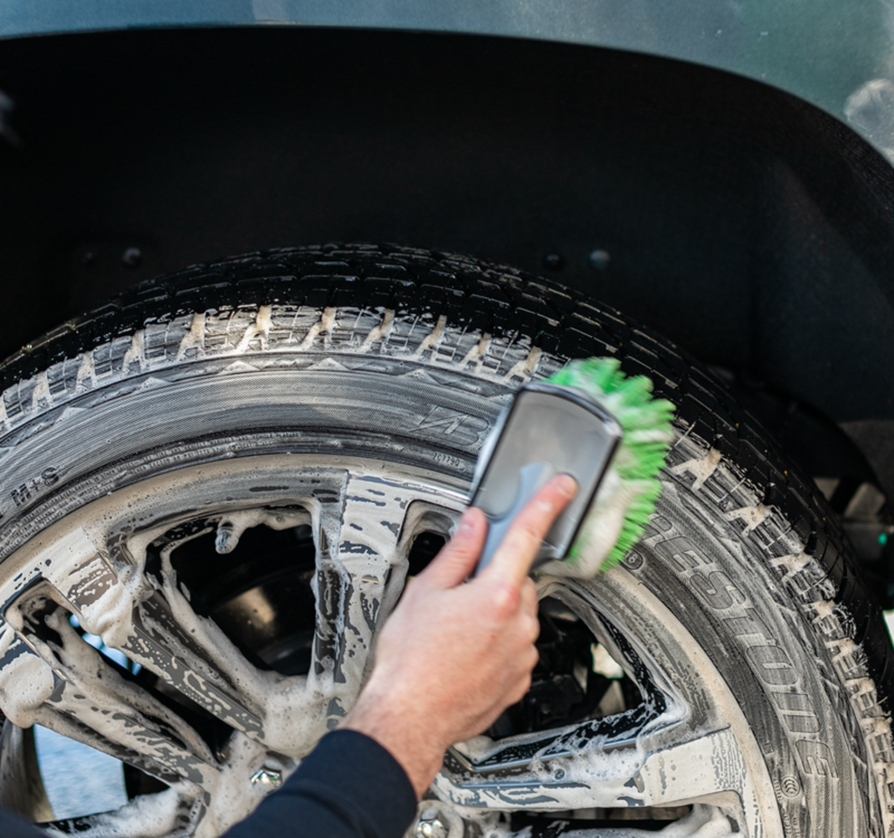 The Rag Company - Soft Grip Wheel And Body Brush Short and Long Handle Kit