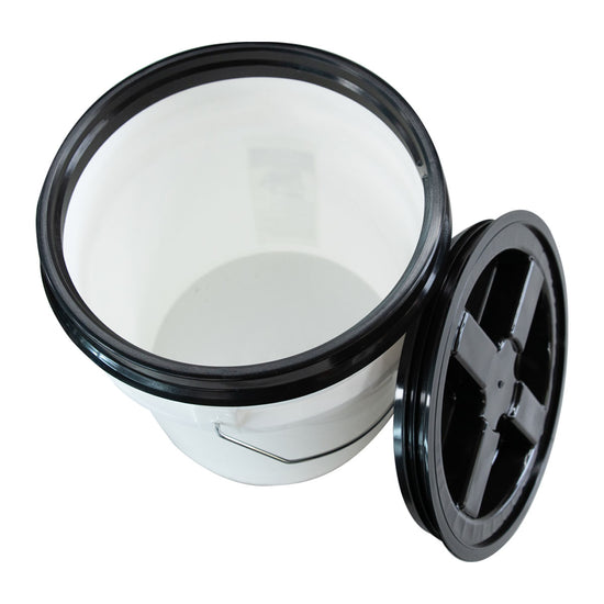 Car Wash Bucket With Gamma Seal Lid - Black 15L