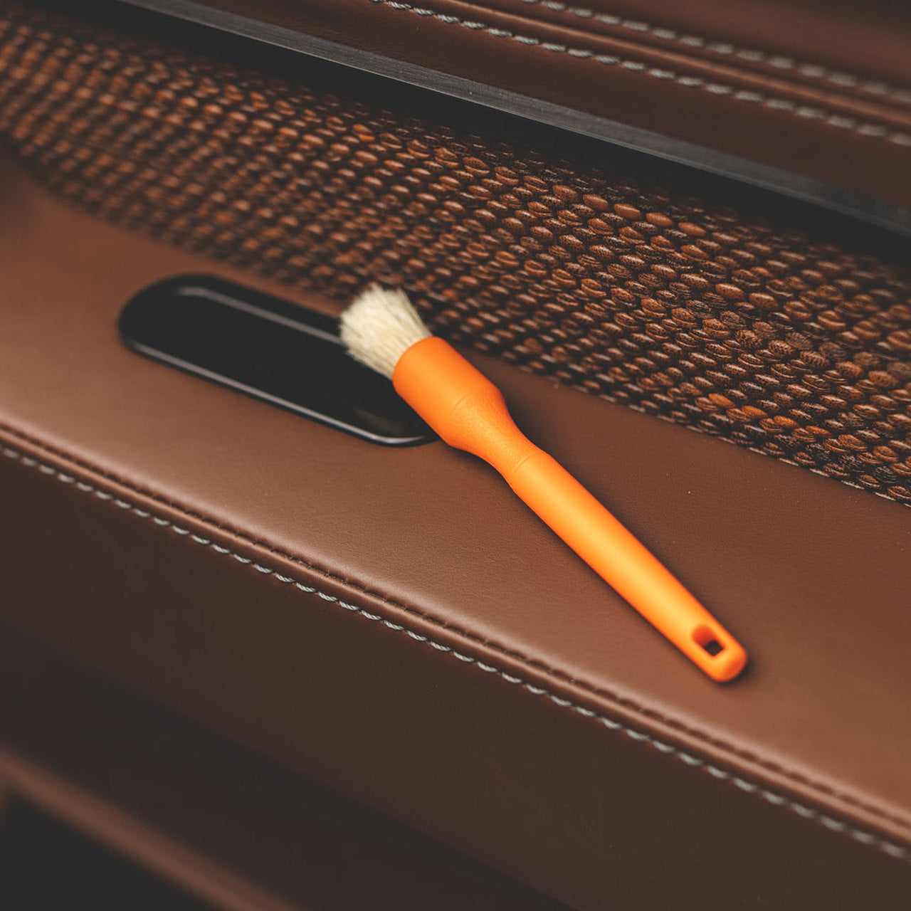 Load image into Gallery viewer, DETAIL FACTORY Detailing Brush Mini Blue &amp;amp; Orange Combo Set
